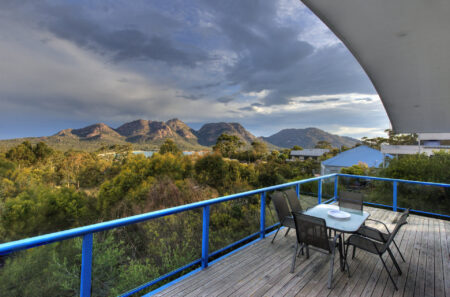 001-bluegum-retreat