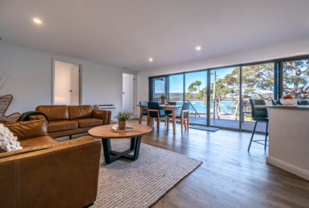 004-harbour-master_freycinet-holiday-houses_puddlehub_2023-23