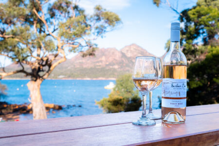 006-harbour-master_freycinet-holiday-houses_puddlehub_2023-35