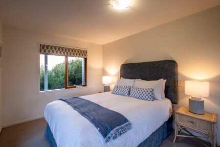 007-hamptons-hideaway