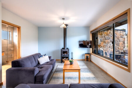 007-stone-studio-3-(1)