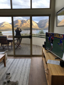 015-freycinet-beach-house