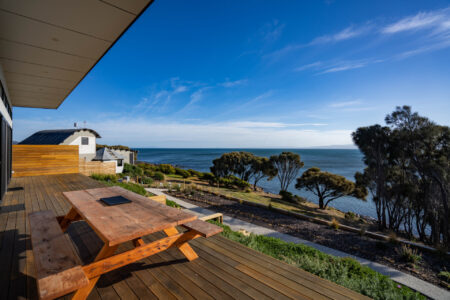 016-freycinet-coastal-retreat