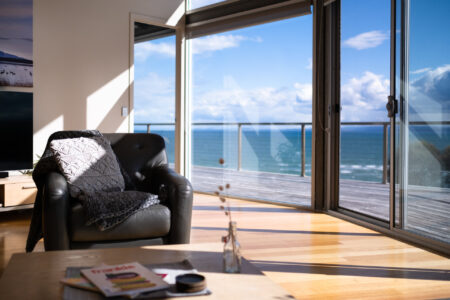 018-halcyon_freycinet-holiday-houses_puddlehub_-2975