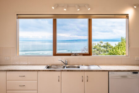 025-hamptons-hideaway