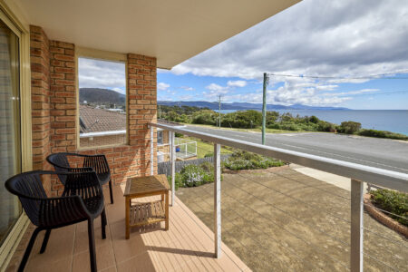 008-bicheno-spa-villa--owner-order