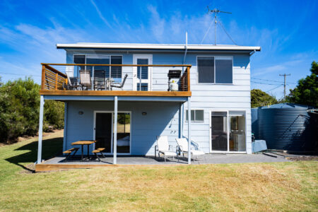 020-the-blue-house