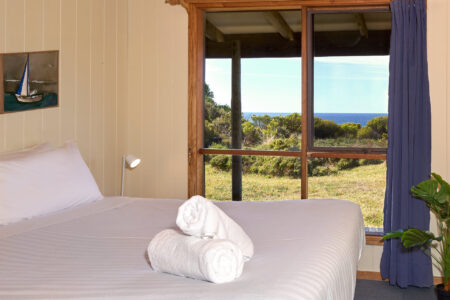 008-rustic-by-the-sea